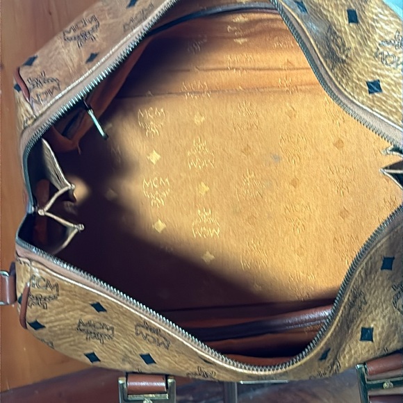 MCM BOSTON BAG - Picture 12 of 17